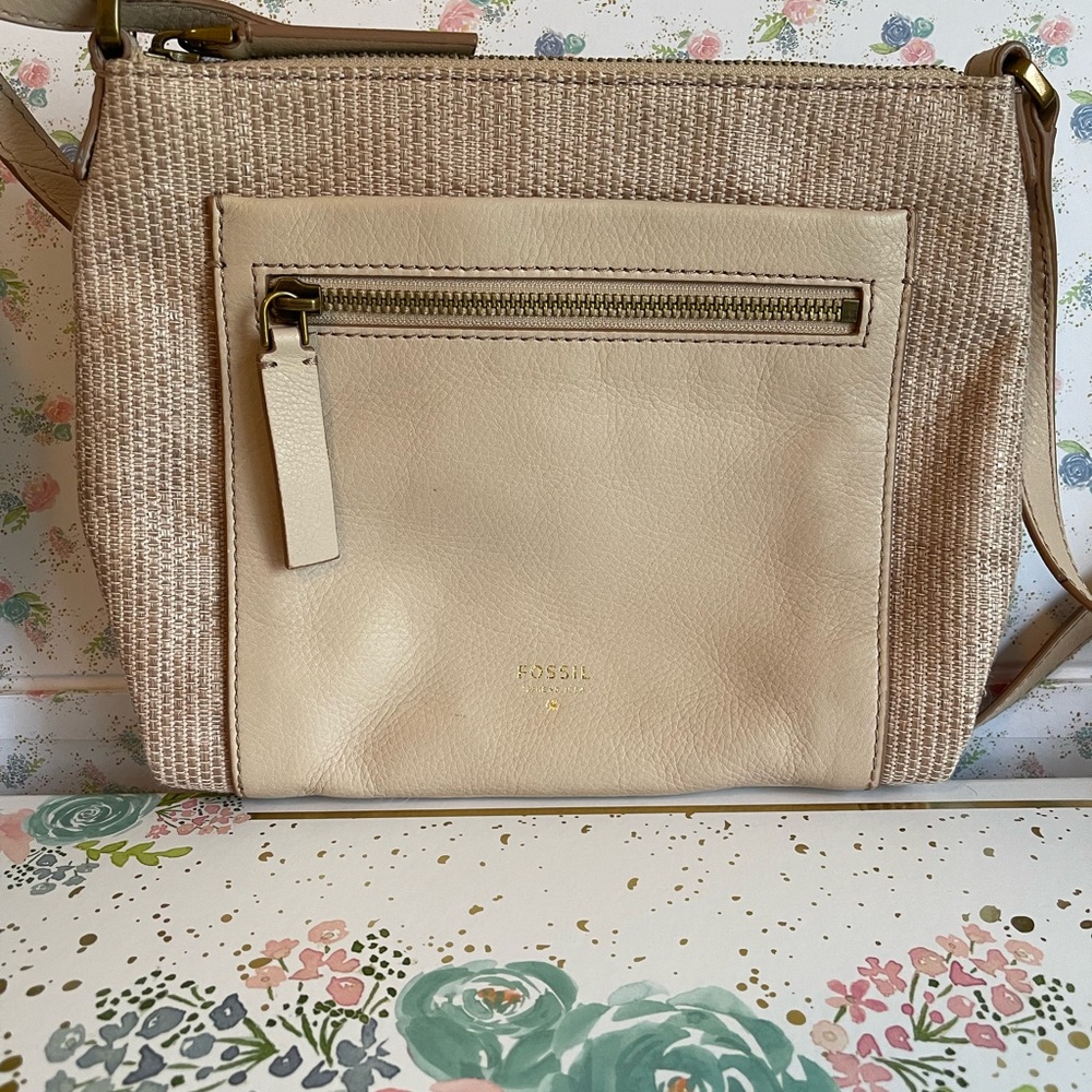 Dusty pink Fossil crossbody